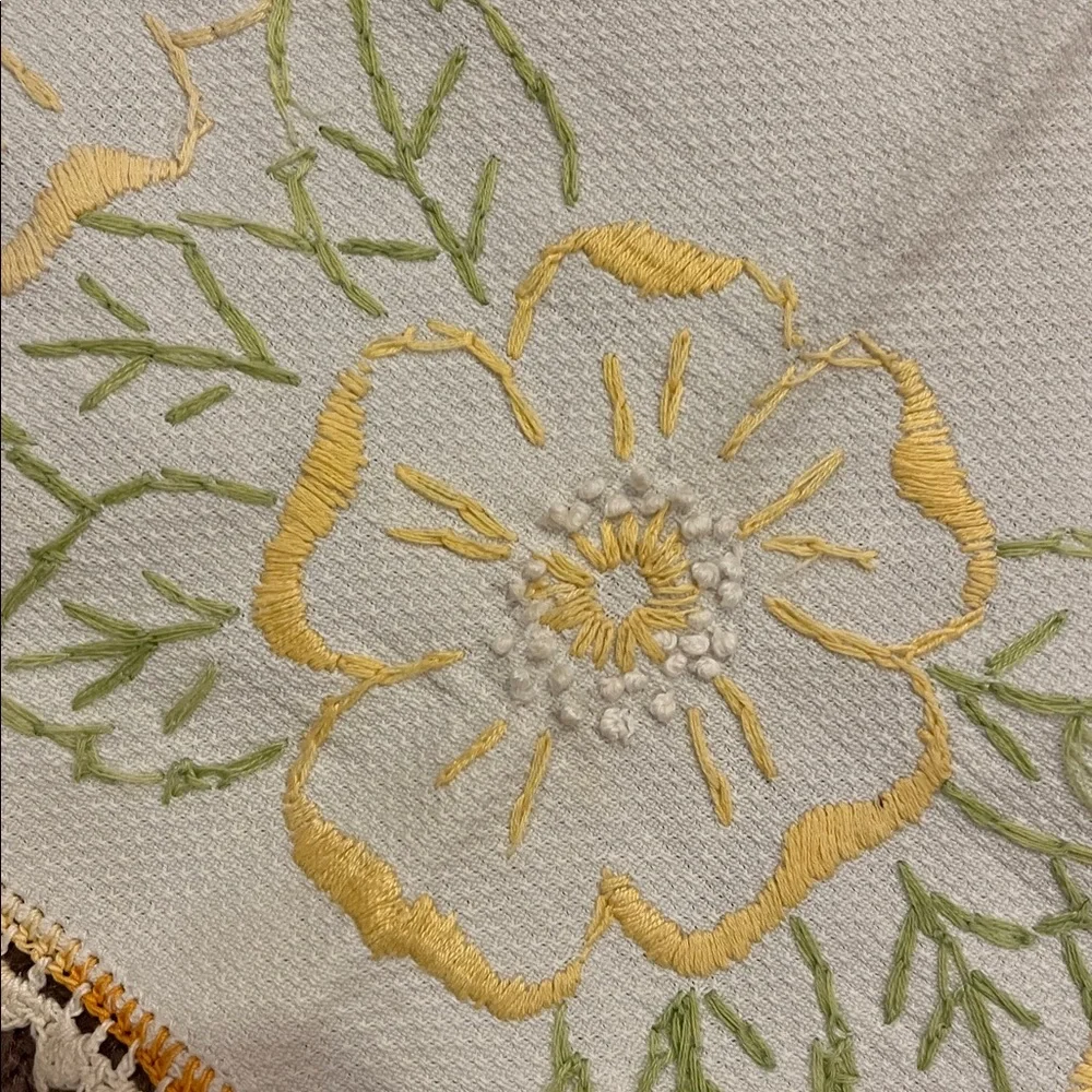 Floral Embroidered Table Runner vintage